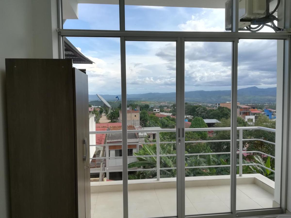 La Casa Del Italiano Bed & Breakfast Tarapoto Bagian luar foto