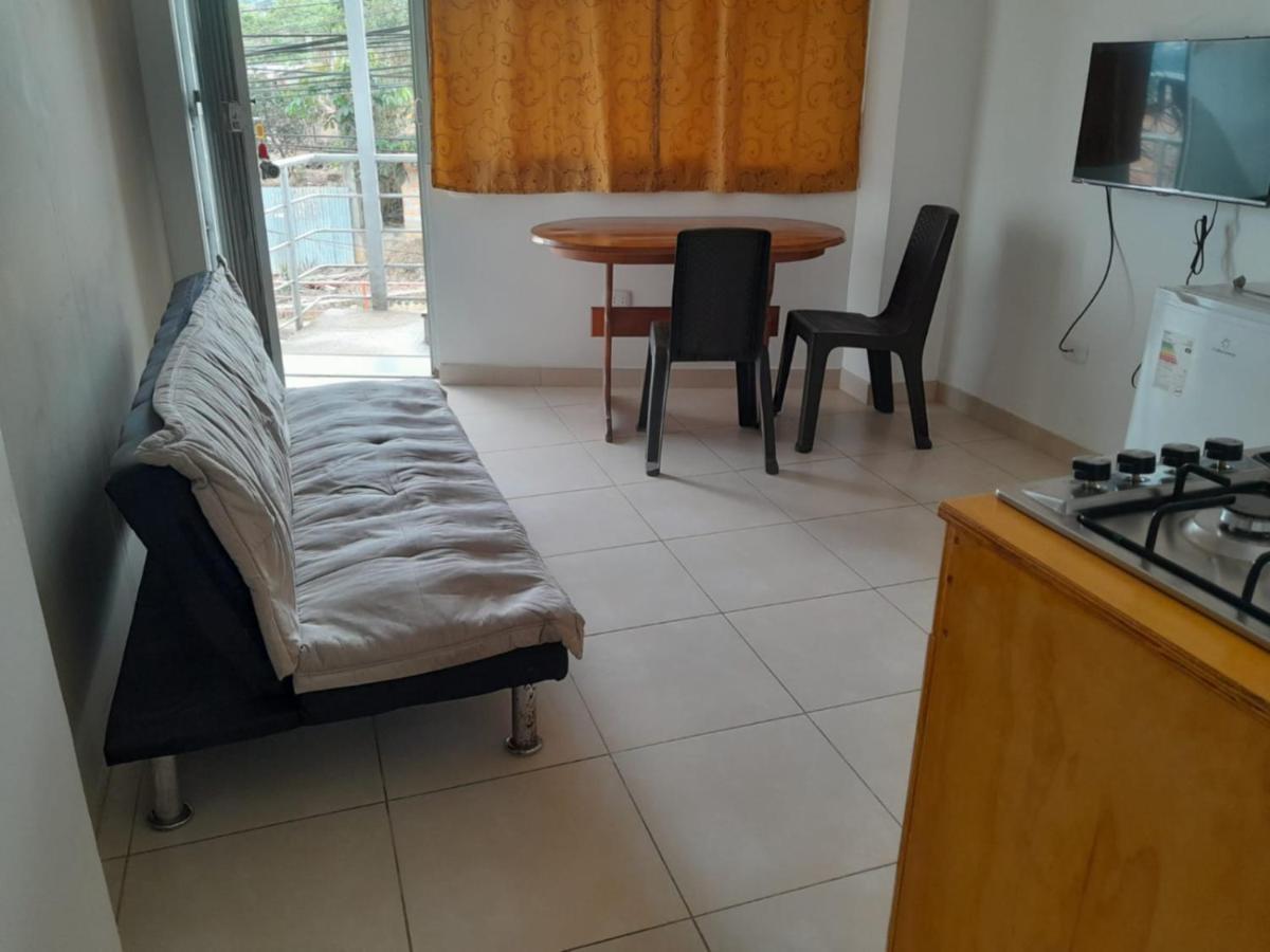 La Casa Del Italiano Bed & Breakfast Tarapoto Bagian luar foto