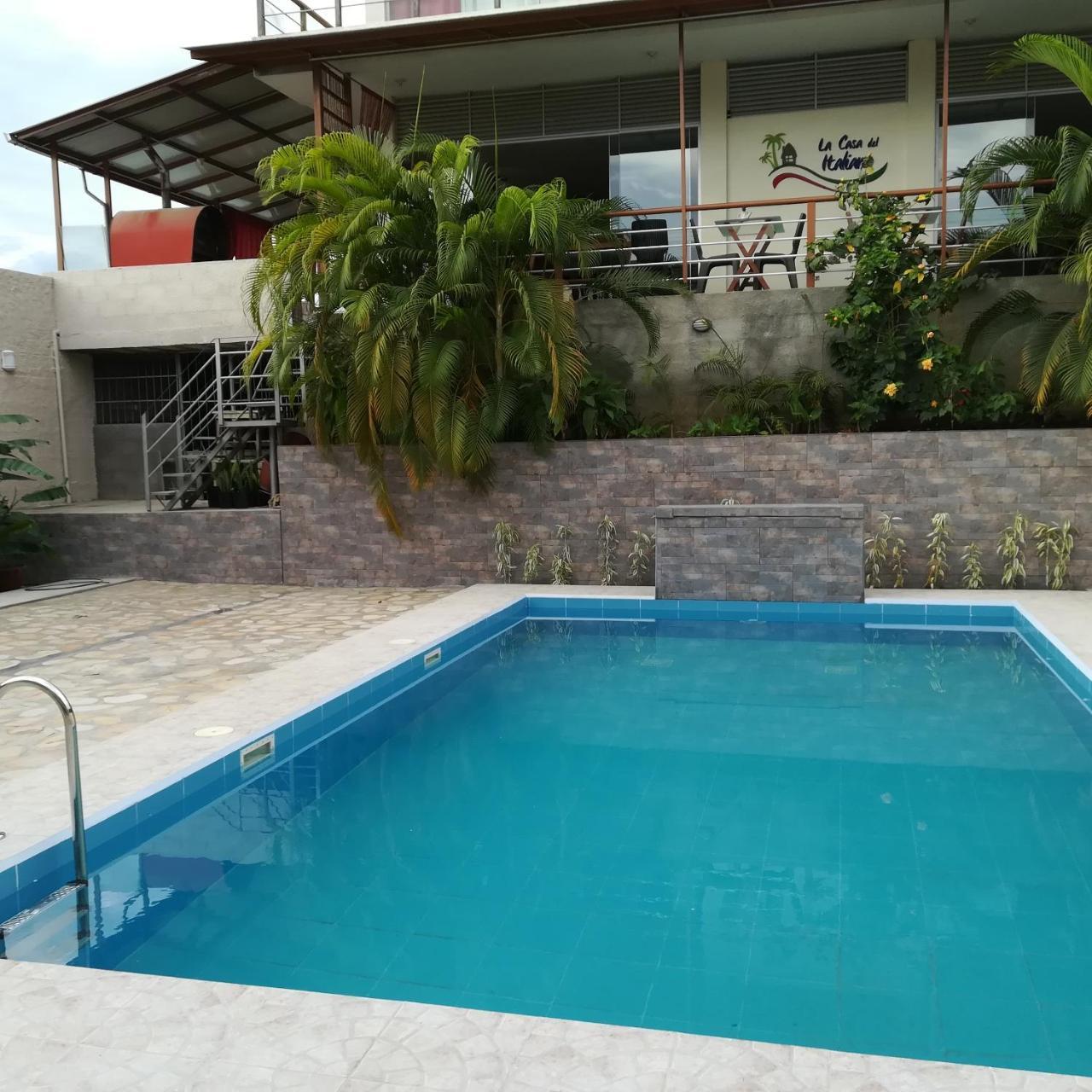 La Casa Del Italiano Bed & Breakfast Tarapoto Bagian luar foto