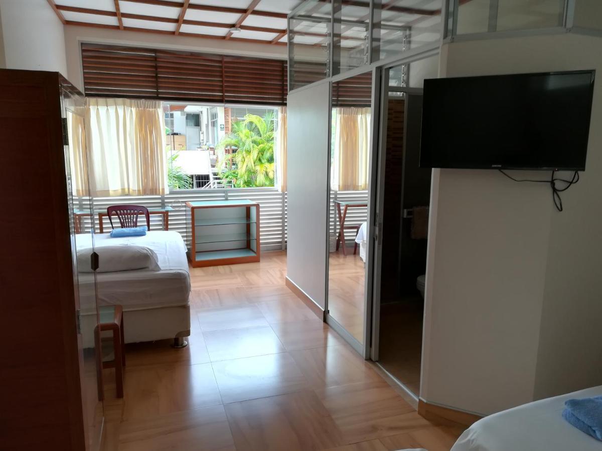 La Casa Del Italiano Bed & Breakfast Tarapoto Bagian luar foto